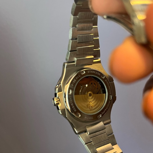 Nautilus watch - Picture 10 of 10